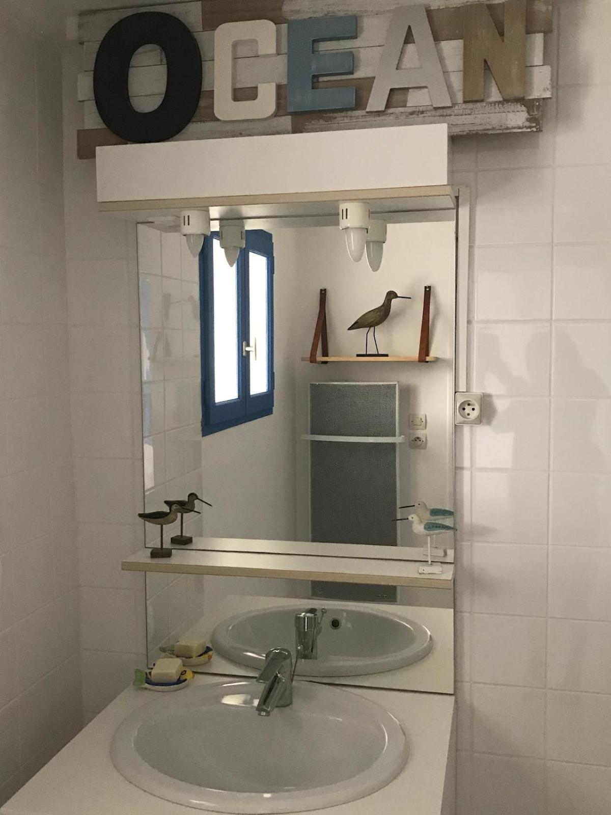 Studio Au Bord Du Lac D'Eguzon Εξωτερικό φωτογραφία